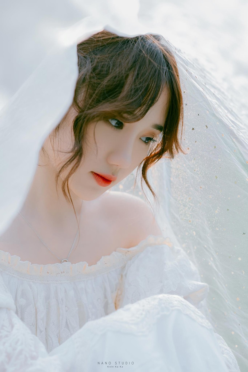 Nữ streamer sở hữu gương mặt đẹp hút hồn đốn tim người hâm mộ - 2 Nữ streamer sở hữu gương mặt đẹp hút hồn đốn tim người hâm mộ - 2