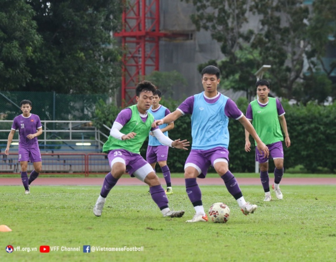 Duy Mạnh nghỉ 2 tháng, chính thức chia tay AFF Cup 2020 - 4
