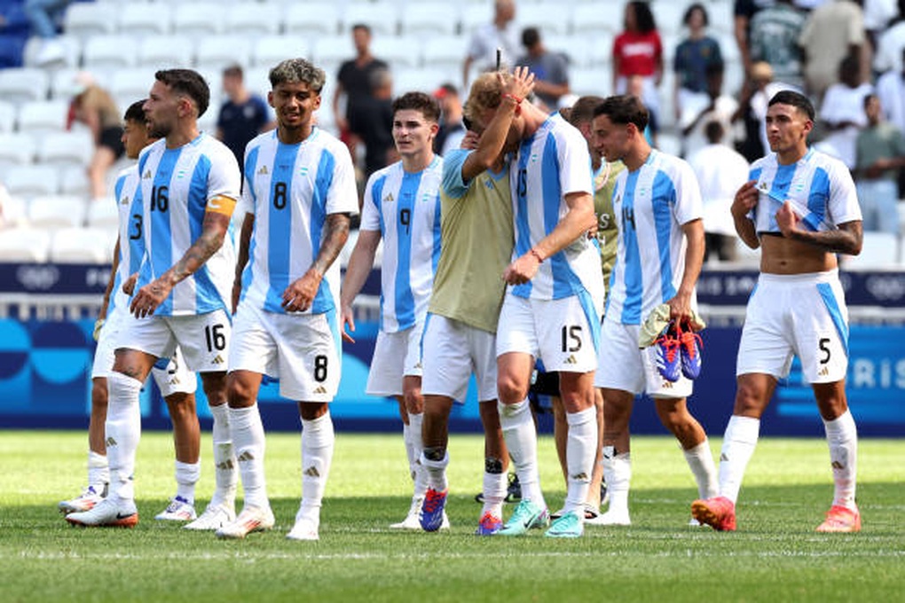 Thắng thuyết phục Iraq, Argentina sống dậy hy vọng đi tiếp - 1 Thắng thuyết phục Iraq, Argentina sống dậy hy vọng đi tiếp - 1