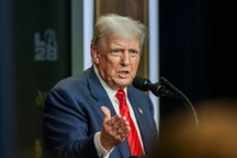 Tổng thống Mỹ muốn điều tra vụ luận tội liên quan tới Ukraine năm 2019