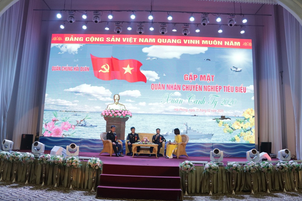 Quân chủng Hải quân: Tuyên dương quân nhân chuyên nghiệp - 5 Quân chủng Hải quân: Tuyên dương quân nhân chuyên nghiệp - 5