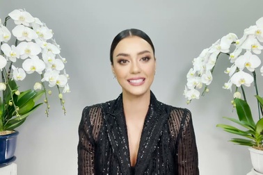 Vẻ ngoài rạng rỡ của Hoa hậu Hoàn vũ Thái Lan 2020