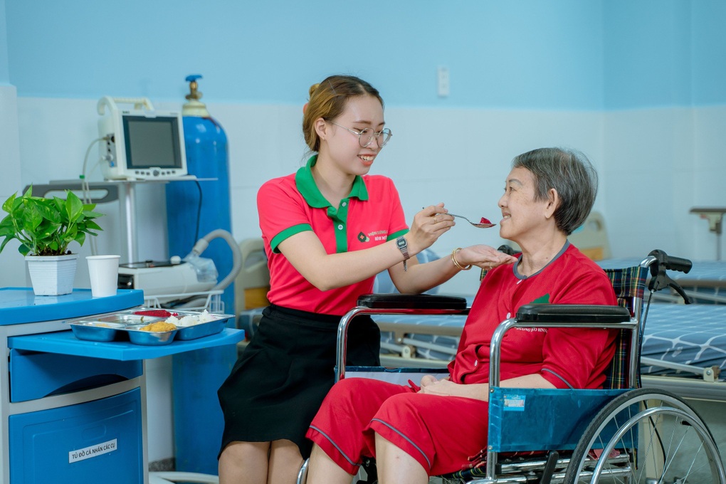 Hệ thống Dưỡng lão Bình Mỹ - Giải pháp tối ưu chăm sóc người cao tuổi sau tai biến - 1 Hệ thống Dưỡng lão Bình Mỹ - Giải pháp tối ưu chăm sóc người cao tuổi sau tai biến - 1