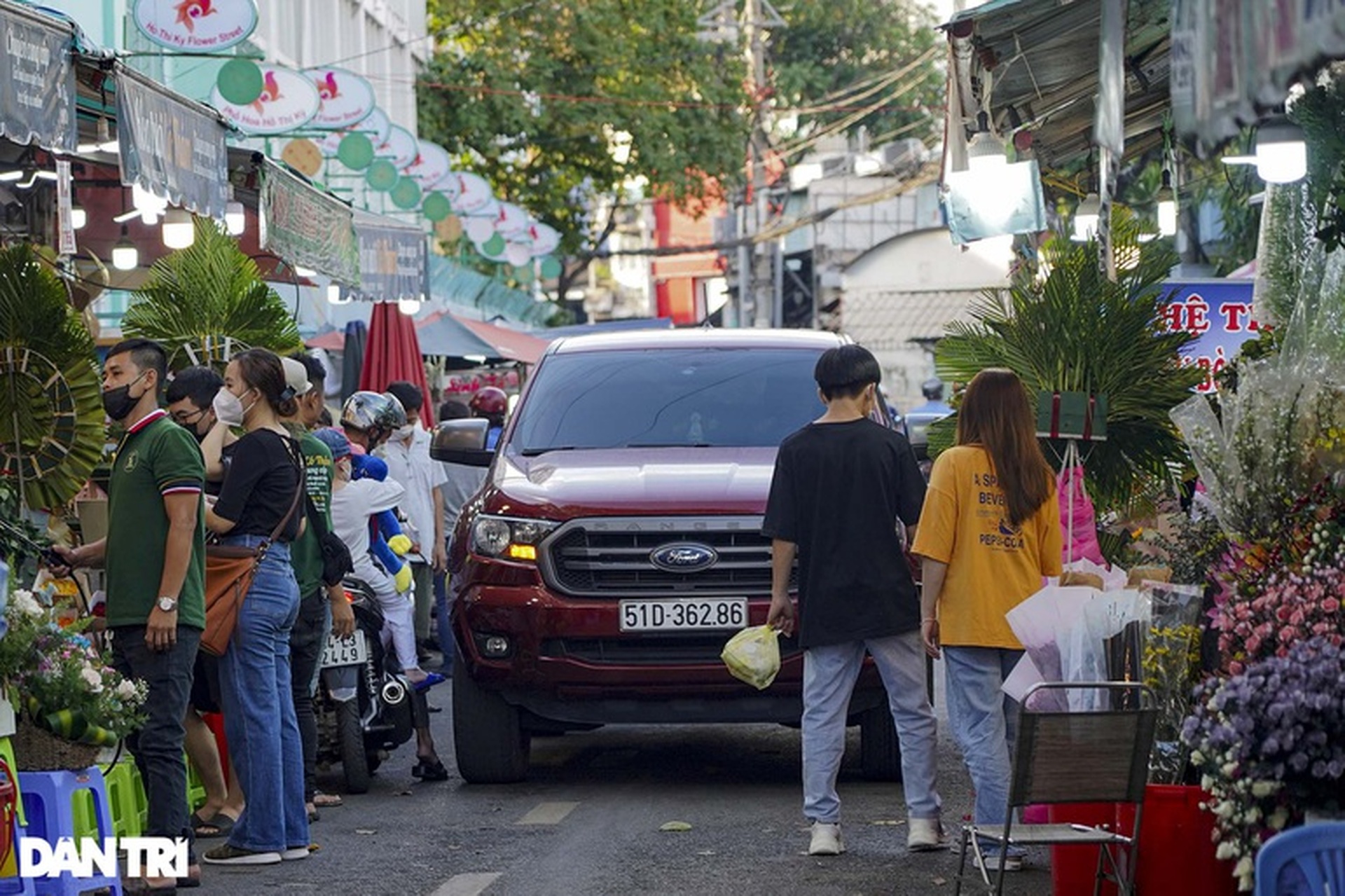 Chợ hoa lớn nhất TPHCM đìu hiu trong dịp lễ tình nhân 14/2 - 1 Chợ hoa lớn nhất TPHCM đìu hiu trong dịp lễ tình nhân 14/2 - 1