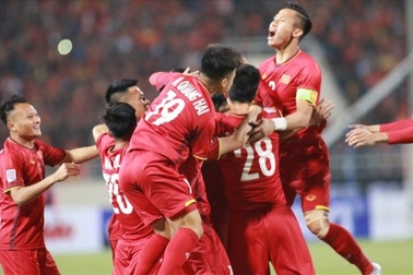Bảng xếp hạng FIFA tháng 7/2019: Đội tuyển Việt Nam tụt hạng