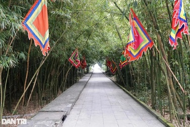 Giai thoại vườn trúc nghìn năm và 38 làn điệu hát Dậm đi 16 nước châu Âu