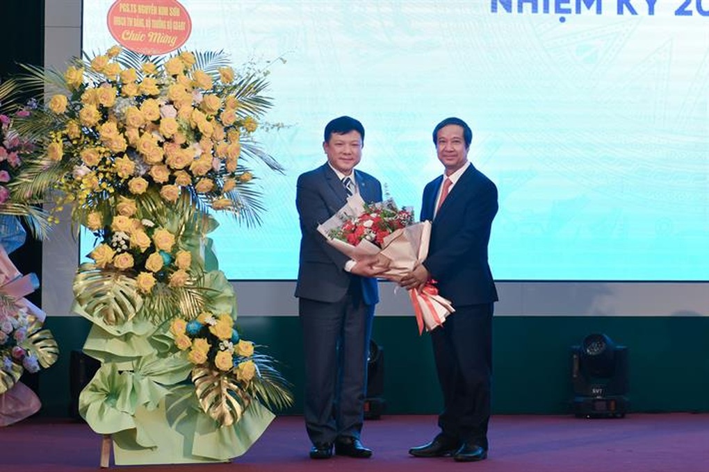 Đại học Thái Nguyên có Giám đốc mới - 1 Đại học Thái Nguyên có Giám đốc mới - 1