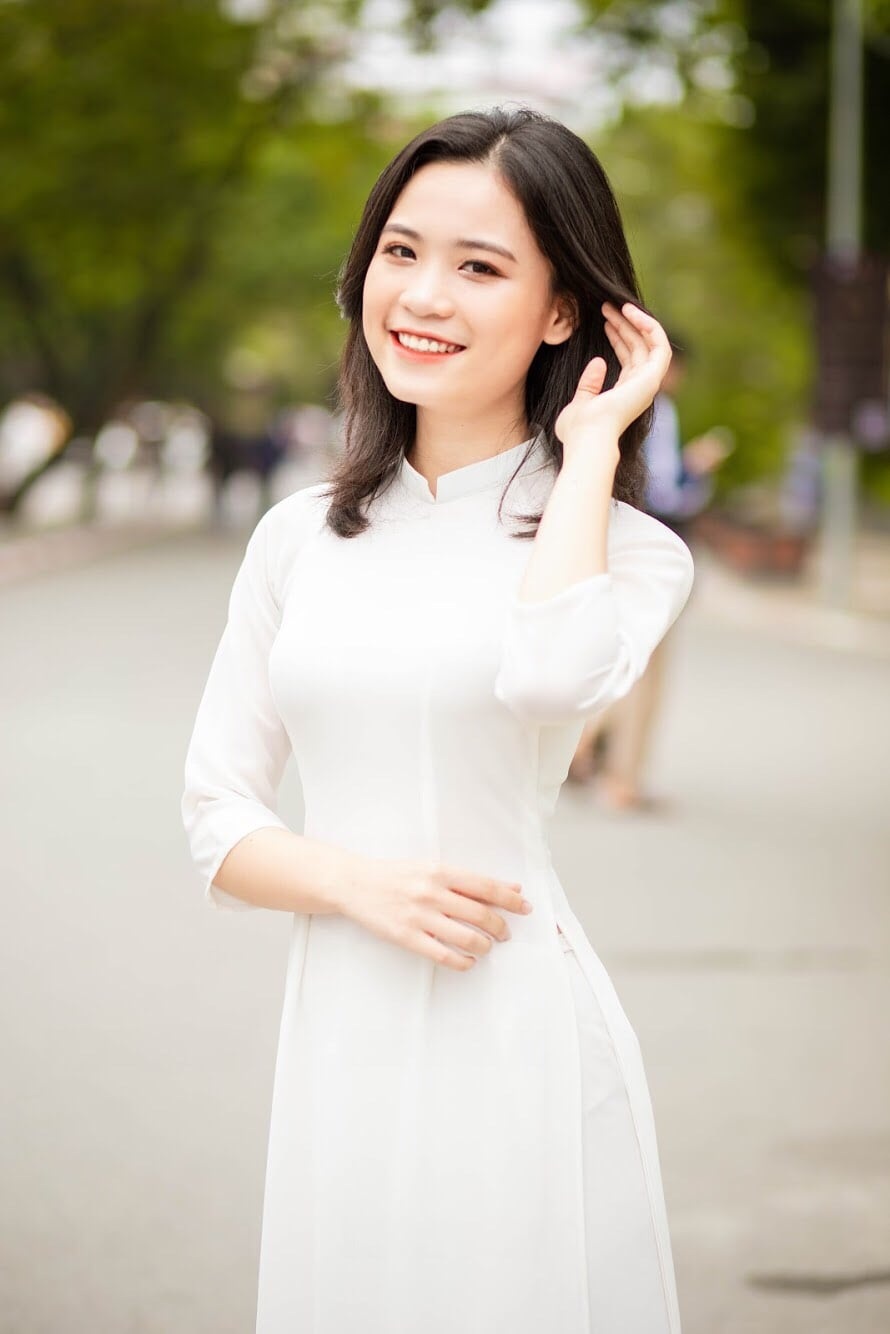 Thủ khoa Kinh tế quốc dân có biệt danhcô gái vàng trong làng săn học bổng - 1 Thủ khoa Kinh tế quốc dân có biệt danhcô gái vàng trong làng săn học bổng - 1