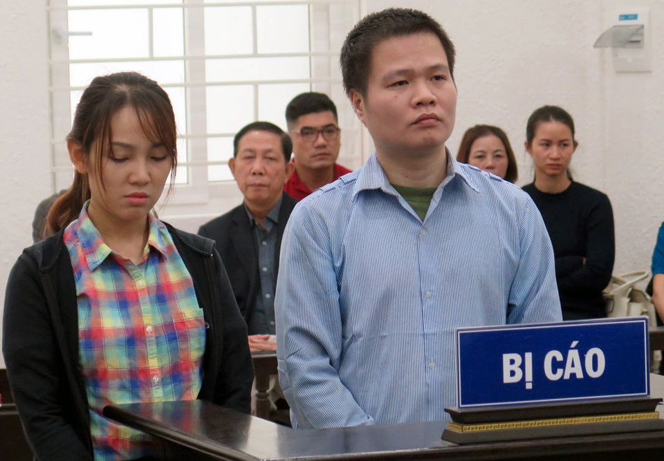 Kiều nữ Hà Nội cùng chồng lừa đảo tiền tỷ của người đặt mua biệt thự - 1 Kiều nữ Hà Nội cùng chồng lừa đảo tiền tỷ của người đặt mua biệt thự - 1