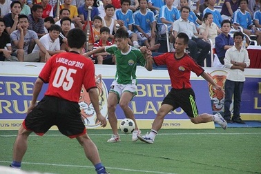 Giải bóng đá mini Hà Nội - Larue Cup ra mắt ấn tượng