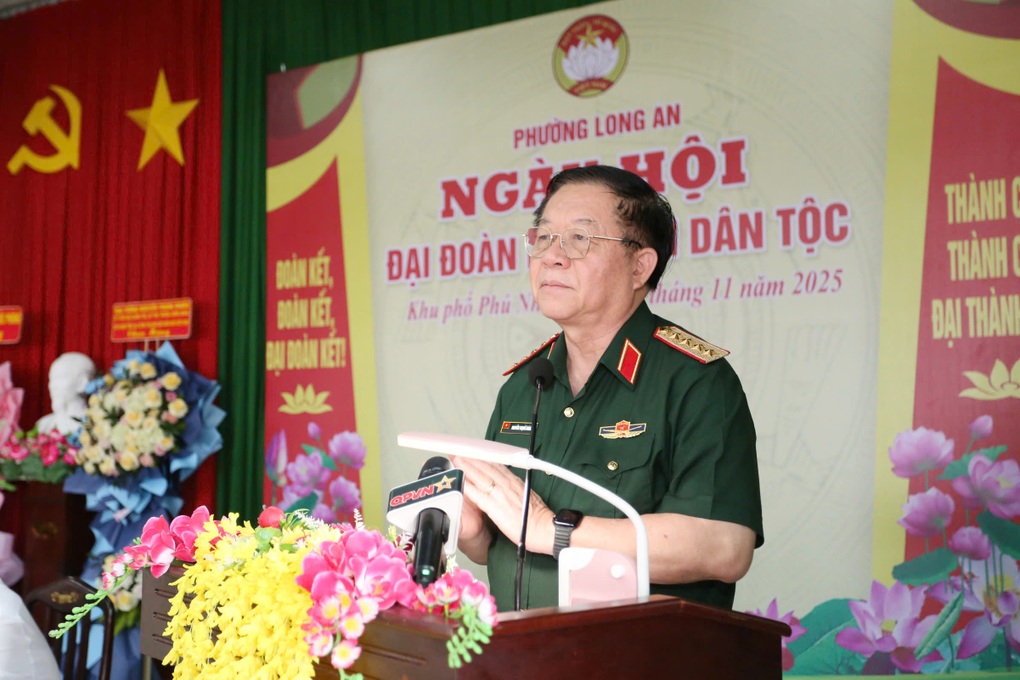 Đại tướng Nguyễn Trọng Nghĩa dự Ngày hội Đại đoàn kết tại Tây Ninh - 1 Đại tướng Nguyễn Trọng Nghĩa dự Ngày hội Đại đoàn kết tại Tây Ninh - 1