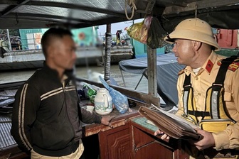 Hải Phòng xử lý 4 trường hợp dùng điện đánh bắt thủy sản trên sông Cấm