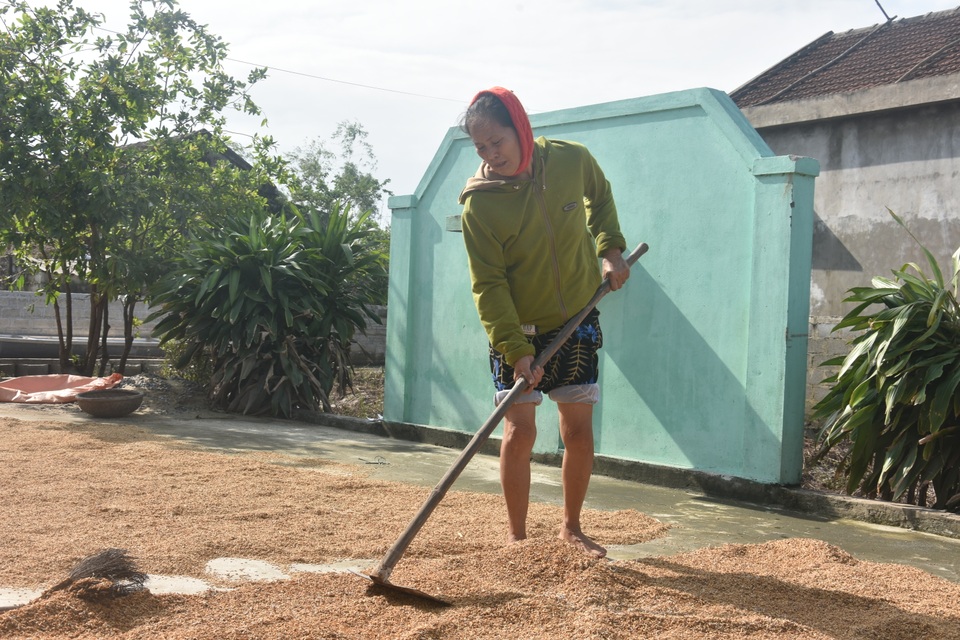 Quảng Bình: Hàng ngàn hộ dân trắng tay sau cơn “đại hồng thuỷ” - 5 Quảng Bình: Hàng ngàn hộ dân trắng tay sau cơn “đại hồng thuỷ” - 5