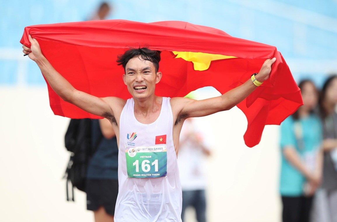 Hoàng Nguyên Thanh: Tấm HCV marathon lịch sử sau 60 năm - 1 Hoàng Nguyên Thanh: Tấm HCV marathon lịch sử sau 60 năm - 1