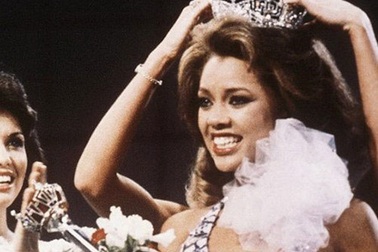 Chuyện về hoa hậu da màu đầu tiên của nước Mỹ 