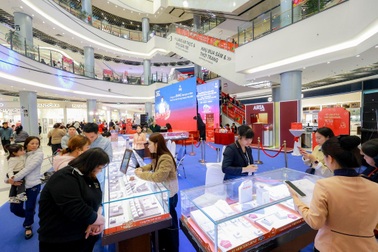 Rước lộc Thần Tài cùng PNJ với cơ hội sở hữu xe Mercedes-Benz