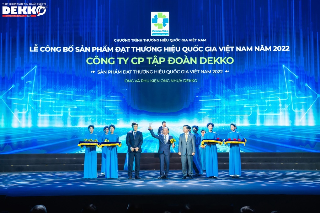 Tập đoàn Dekko lần thứ 3 liên tiếp đạt Thương hiệu quốc gia Việt Nam - 1 Tập đoàn Dekko lần thứ 3 liên tiếp đạt Thương hiệu quốc gia Việt Nam - 1