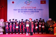 Đưa 21 thực tập sinh hộ lý sang Nhật Bản làm việc