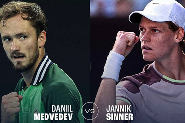 Chuyên gia: "Đánh bại Djokovic, Sinner có lợi thế tinh thần hơn Medvedev"