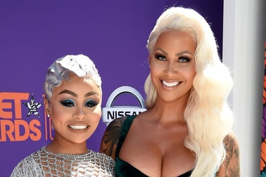 Amber Rose gợi cảm trên thảm đỏ