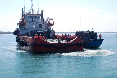 Đã liên lạc được 62 ngư dân trên hai tàu cá