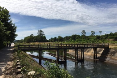 Trắng đêm tìm kiếm một học sinh đuối nước