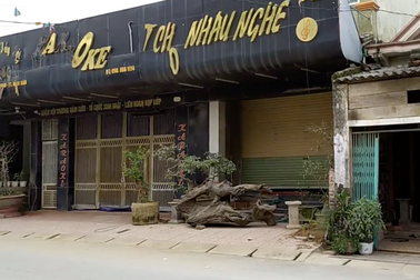 Phá sới bạc "khủng" trong quán karaoke, bắt giữ hơn 100 người