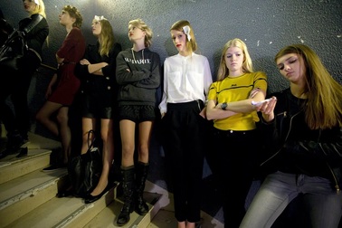 Pháp cấm sử dụng người mẫu siêu gầy