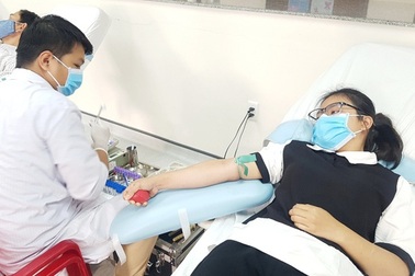 Bệnh viện Trung ương Huế thiếu nguồn máu điều trị do dịch Covid-19