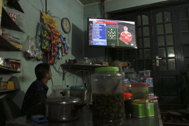 Hình ảnh World Cup 2018 xuất hiện khắp phố phường Hà Nội