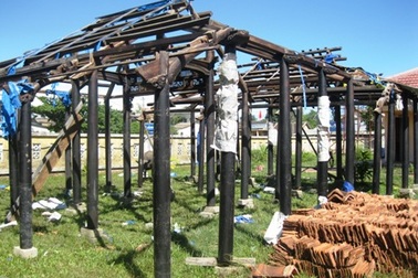 Khu nhà rường “phơi xương” giữa thành phố