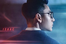 Isaac tái xuất lịch lãm