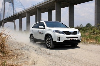 Thaco Kia bùng nổ, tiếp tục ưu đãi lớn