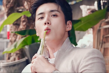 "Quý công tử" thành công rực rỡ, biến Kim Seon Ho thành "Joker xứ Hàn"