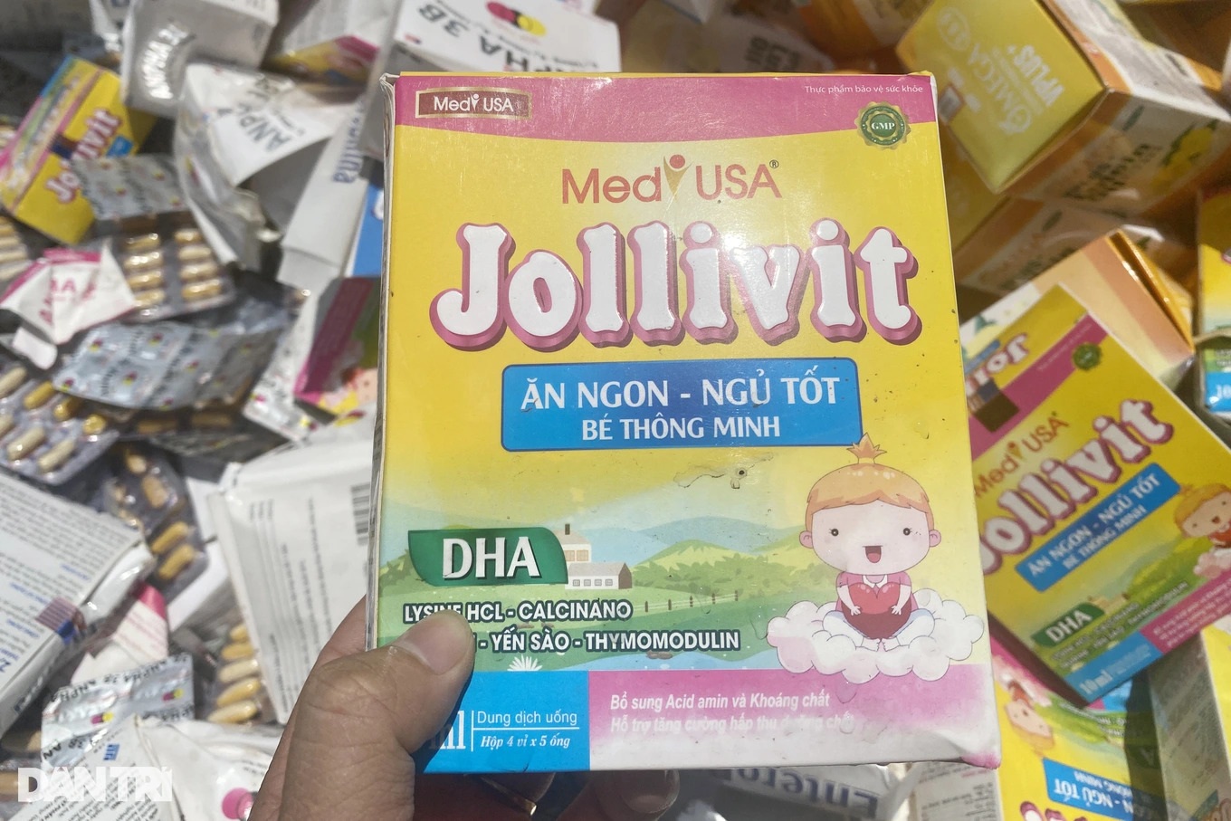 Loạt sản phẩm thực phẩm chức năng bị vứt bỏ tại TPHCM hé lộ thông tin gì? - 2