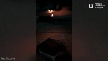 रूसी लड़ाकू विमान में बेस पर आग लगी, हमले की आशंका - 2 Tiêm kích Nga bốc cháy tại căn cứ, nghi do bị tập kích - 2