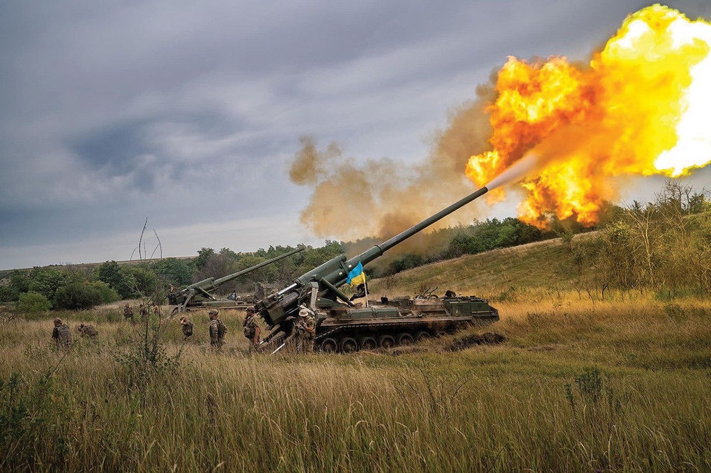 Ukraine đột kích chọc sườn tại Bakhmut, bắn hạ cường kích Su-25 của Nga - 1 Ukraine đột kích chọc sườn tại Bakhmut, bắn hạ cường kích Su-25 của Nga - 1