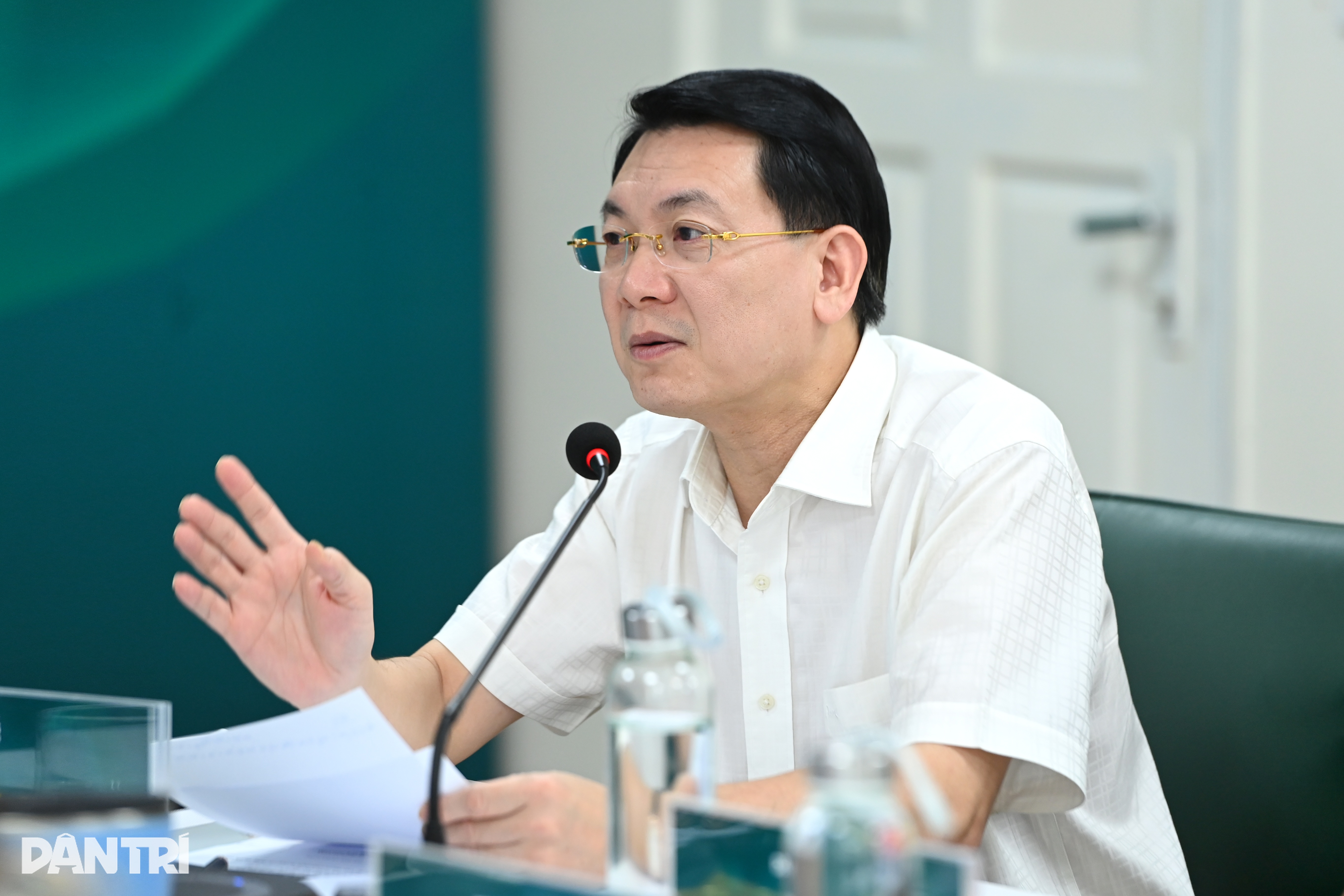 The Judging Council had a heated discussion about the Vietnam ESG Awards 2025 - 3 Hội đồng Thẩm định thảo luận sôi nổi về Vietnam ESG Awards 2025 - 3