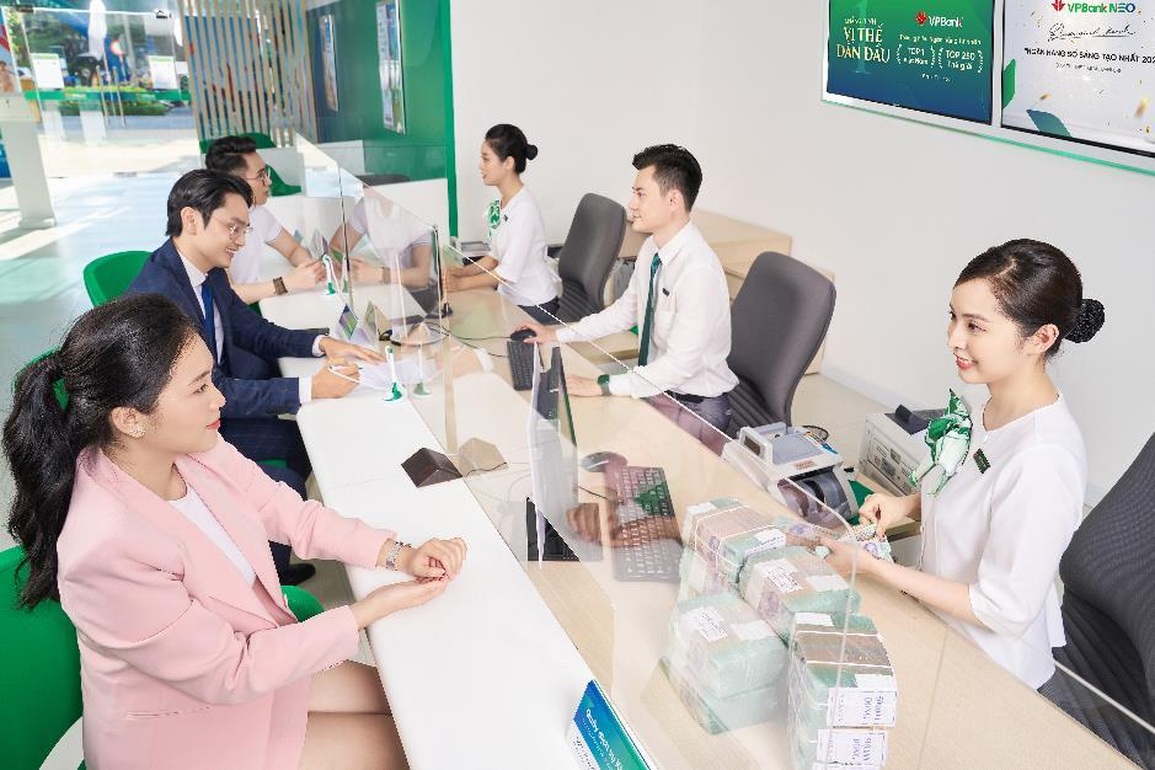 Hành trình lội ngược dòng của VPBank - 1 Hành trình lội ngược dòng của VPBank - 1
