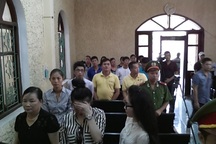 10 bị cáo trong vụ “đánh bạc” bị đề nghị mức án dưới 2 năm tù