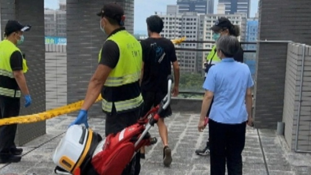 Mỹ nam xứ Đài rơi vào cảnh sống thê thảm sau 10 năm mất tích bí ẩn - 2 Mỹ nam xứ Đài rơi vào cảnh sống thê thảm sau 10 năm mất tích bí ẩn - 2