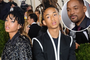 Nỗi khổ của những đứa trẻ “con sao”… “vừa sinh ra đã có tất cả”