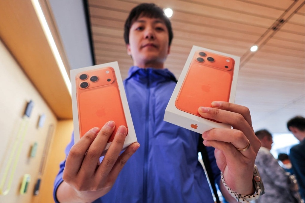 iPhone 17 hjälper Apple att sätta rekord - 2 iPhone 17 giúp Apple lập kỷ lục - 2
