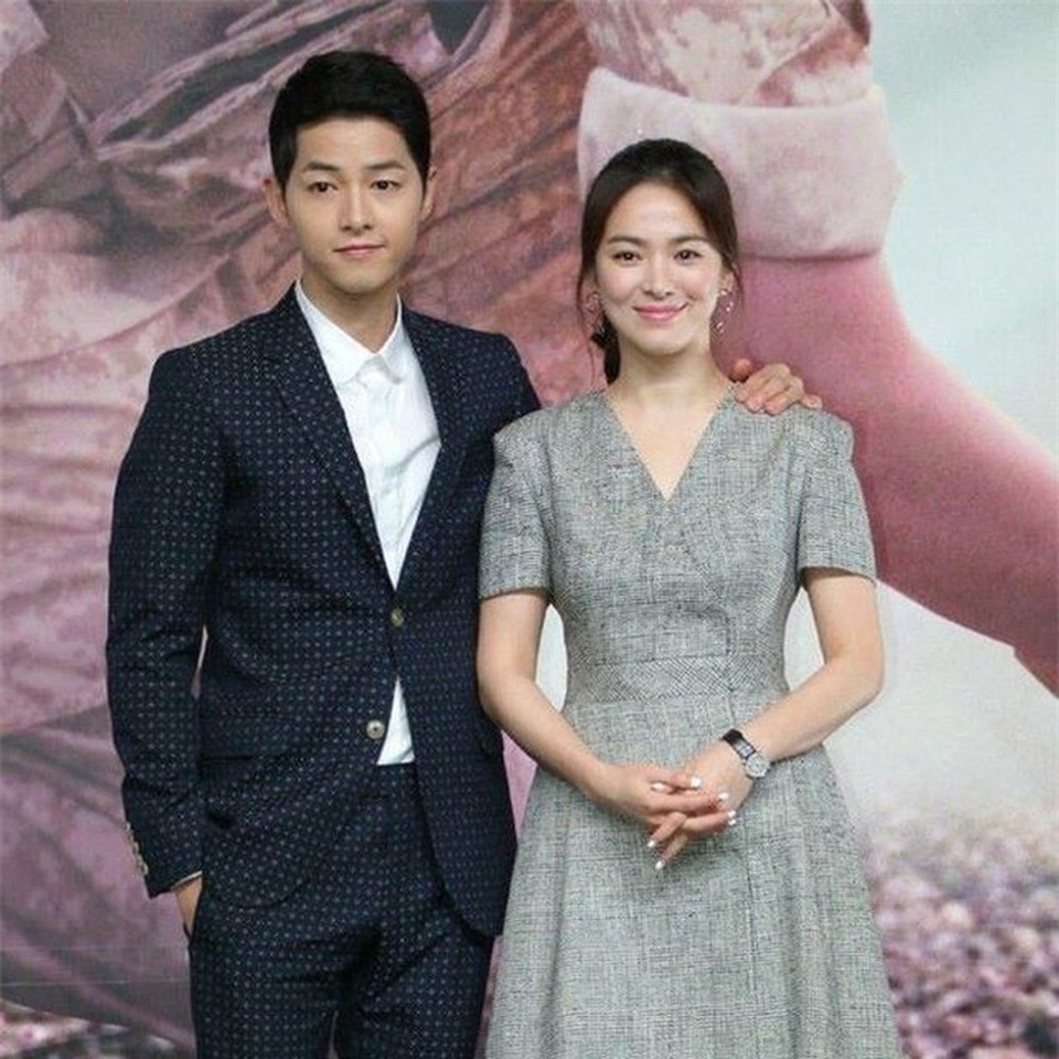 Một năm sau cuộc hôn nhân tan vỡ, Song Hye Kyo luận bàn về tình yêu - 1 Một năm sau cuộc hôn nhân tan vỡ, Song Hye Kyo luận bàn về tình yêu - 1