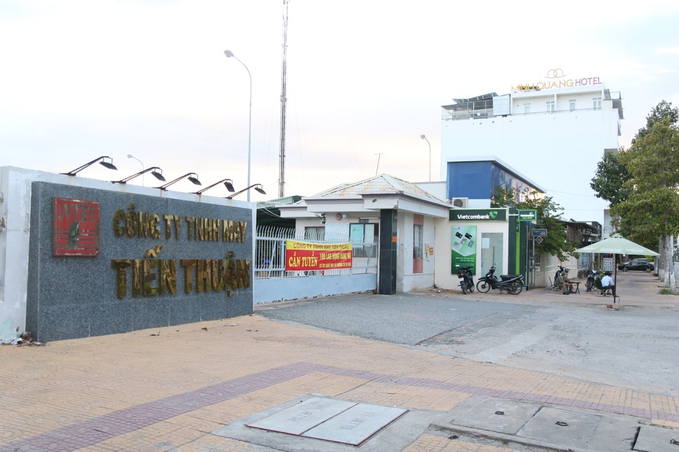 Tạm dừng hoạt động 2 công ty hơn 2.000 công nhân vì có 5 ca mắc Covid-19 - 1 Tạm dừng hoạt động 2 công ty hơn 2.000 công nhân vì có 5 ca mắc Covid-19 - 1