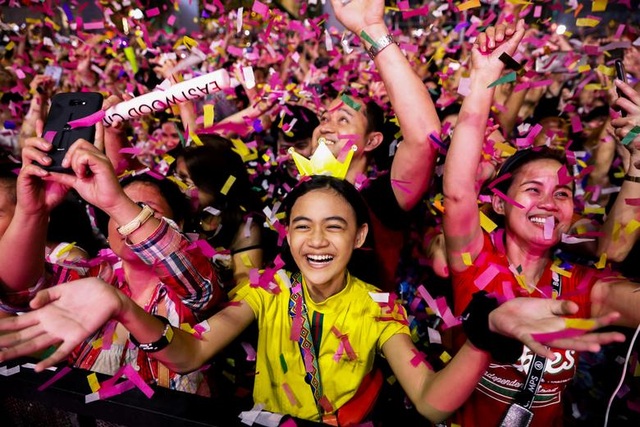 Rộn ràng không khí đón năm mới 2020 trên toàn thế giới - 10 Rộn ràng không khí đón năm mới 2020 trên toàn thế giới - 10