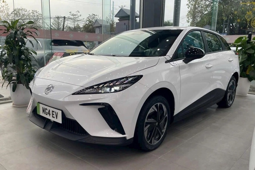 Thị trường ô tô Việt đầu năm 2025: Giảm giá, xả hàng tồn là chính? - 4 Thị trường ô tô Việt đầu năm 2025: Giảm giá, xả hàng tồn là chính? - 4
