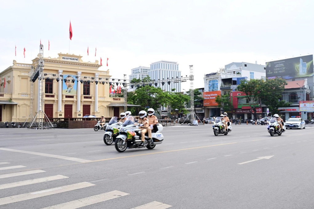 Hơn 800 công an Hải Phòng ra quân bảo vệ Đại hội Đảng các cấp - 3 Hơn 800 công an Hải Phòng ra quân bảo vệ Đại hội Đảng các cấp - 3