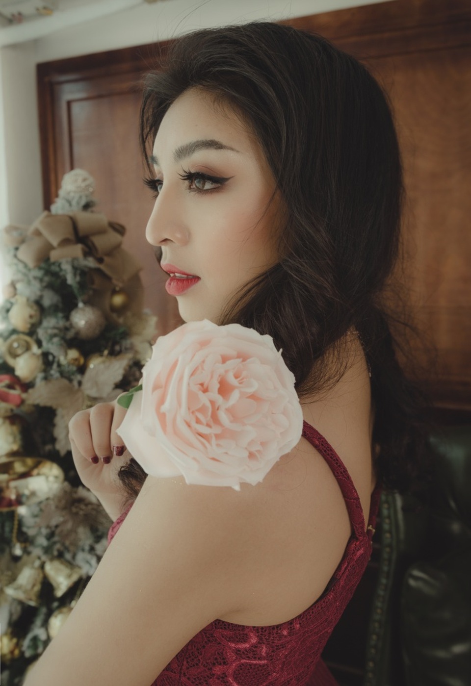“Người đẹp tài năng” Lê Thanh Tú: “Họ đồn thi Hoa hậu là có đại gia chống lưng” - 3 “Người đẹp tài năng” Lê Thanh Tú: “Họ đồn thi Hoa hậu là có đại gia chống lưng” - 3