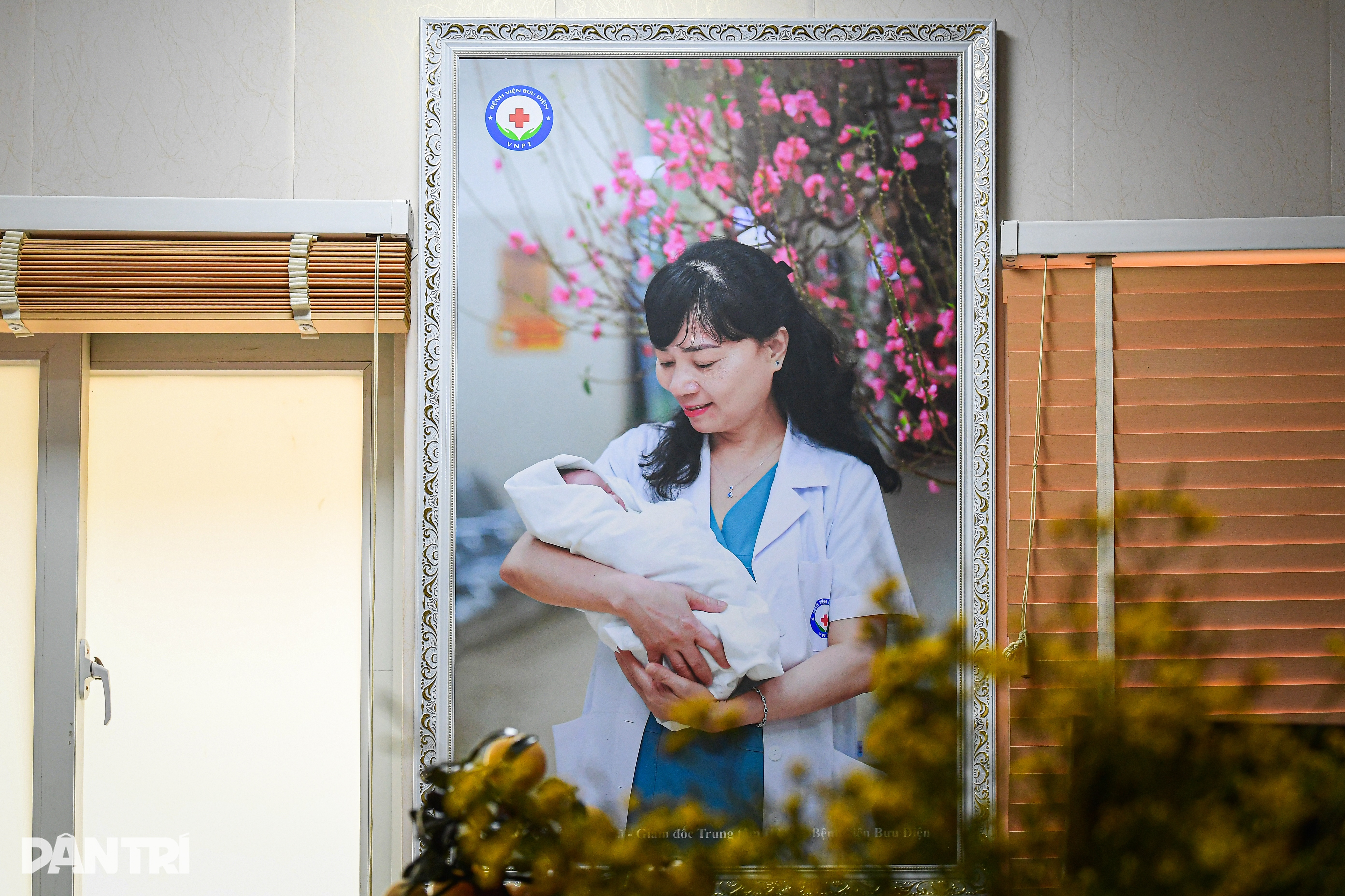 Nữ bác sĩ cãi số cho hàng nghìn gia đình mất đi thiên chức - 13 Nữ bác sĩ cãi số cho hàng nghìn gia đình mất đi thiên chức - 13